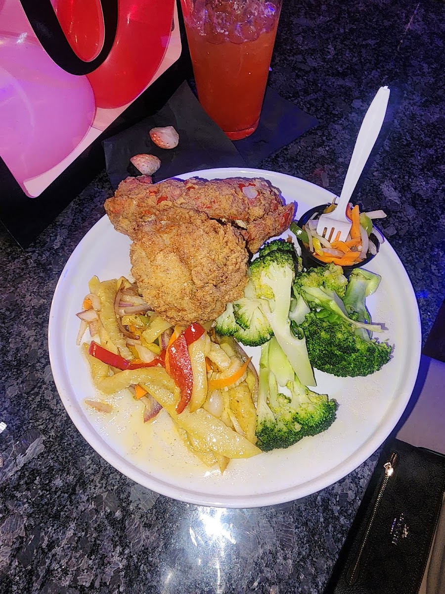 Sage Restaurant And Lounge